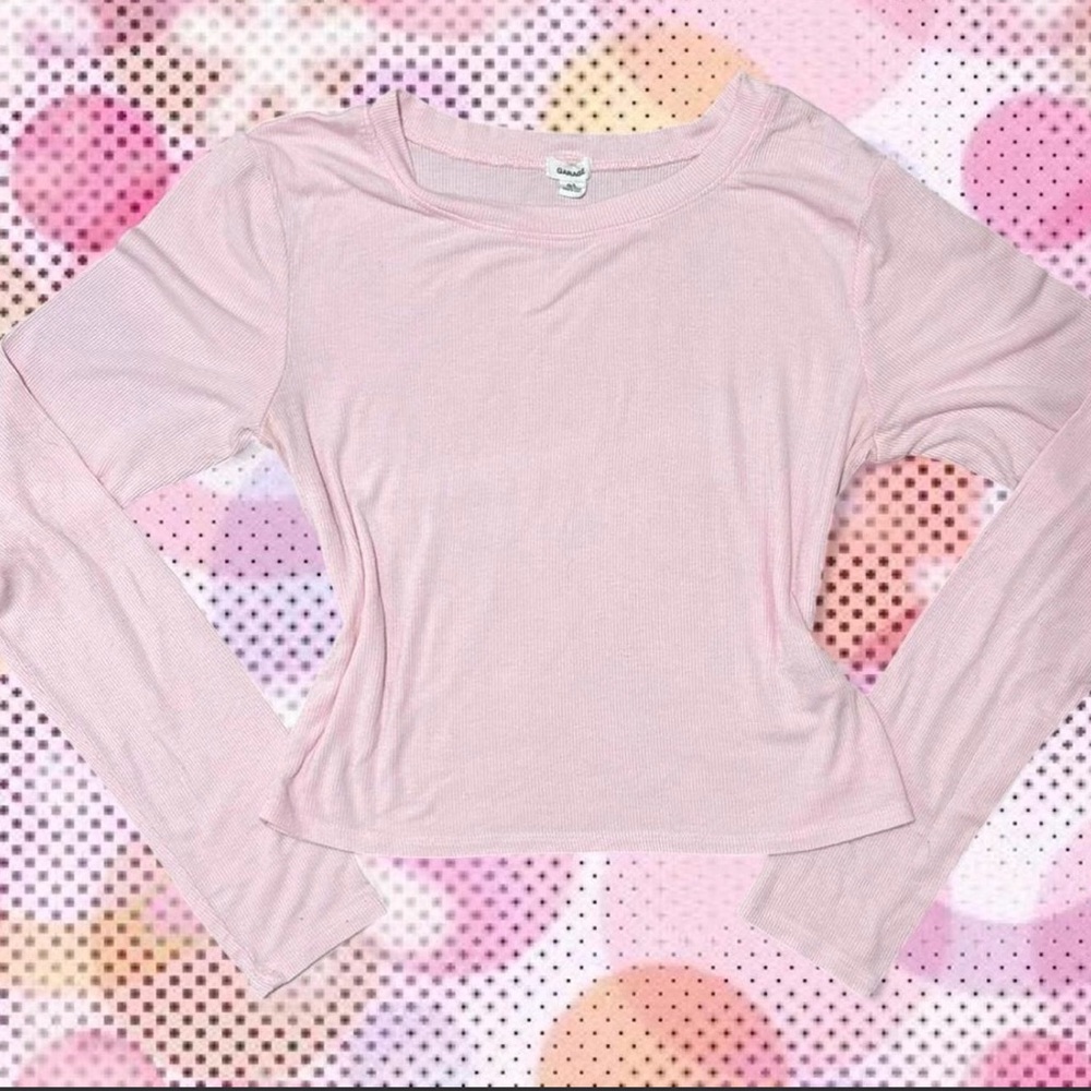 Baby Pink long sleeve Garage crop top 💕🌷🌸